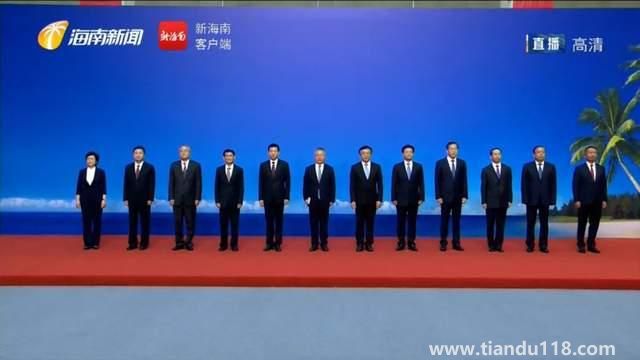 醫(yī)學博士出身的他當選海南省委書記 醫(yī)生出身 曾在上海、教育部工作