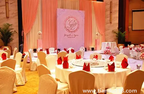 2022年農(nóng)歷8月辦酒席的好日子有哪些3