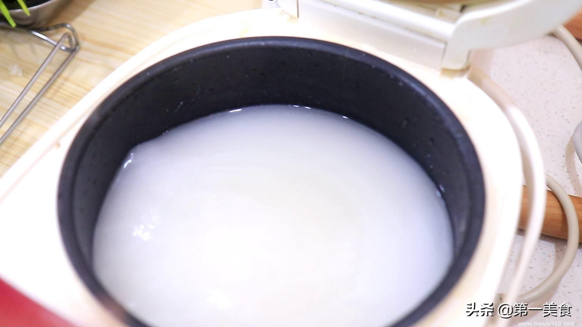 普通蛋炒飯的做法簡單步驟（怎樣做蛋炒飯最好吃）(圖2)