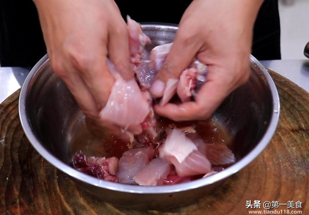 家常酸菜魚(yú)的做法（家常酸菜魚(yú)怎么做）(圖3)