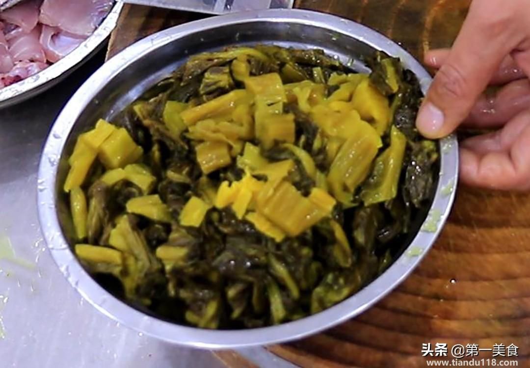 家常酸菜魚(yú)的做法（家常酸菜魚(yú)怎么做）(圖4)