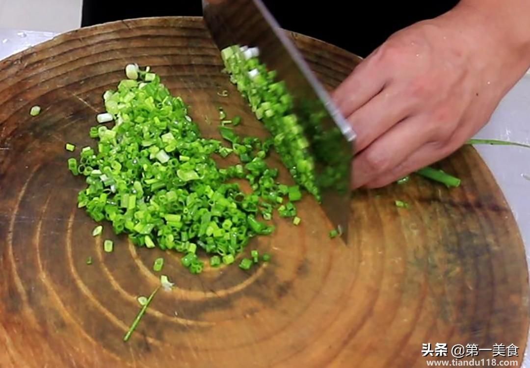 家常酸菜魚(yú)的做法（家常酸菜魚(yú)怎么做）(圖7)