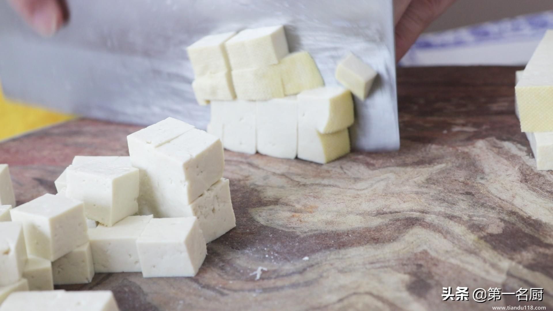 小蔥拌豆腐的做法（小蔥拌豆腐怎么做）(圖2)