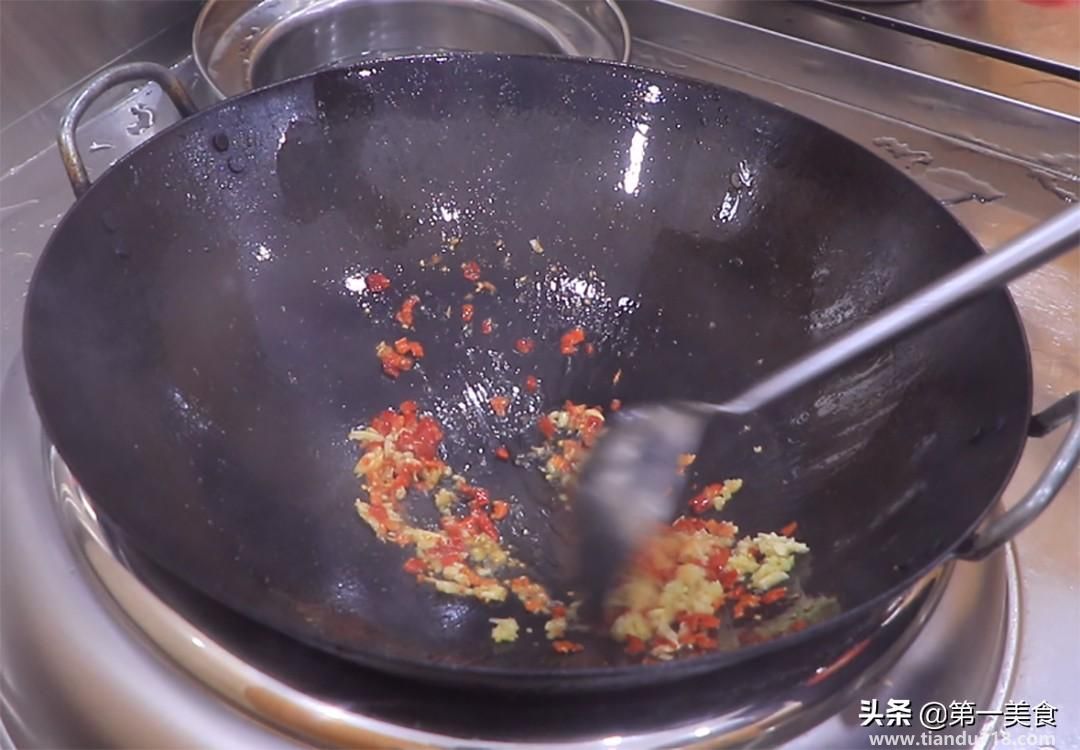 炒豬肝的做法（新鮮豬肝怎么炒好吃）(圖11)