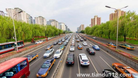 2022年國慶開車去長沙會(huì)堵嗎3