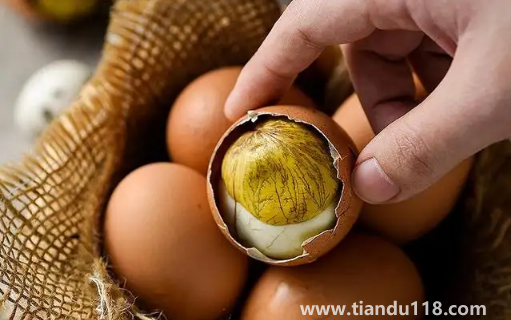 活珠子男的可以吃嗎（小男孩子能不能吃活珠子）