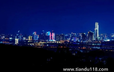 2022中秋節(jié)去長(zhǎng)沙人多嗎（中秋節(jié)去長(zhǎng)沙要注意什么的）