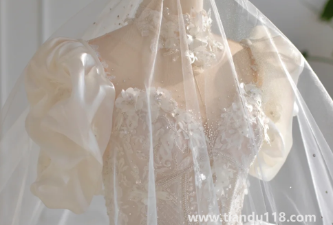 婚紗破了可以補救嗎1