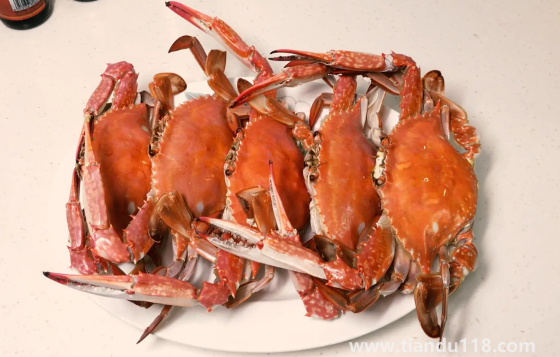 梭子蟹蒸好要不要燜一下2