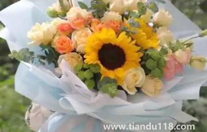 2022教師節(jié)送花上午送還是下午送2