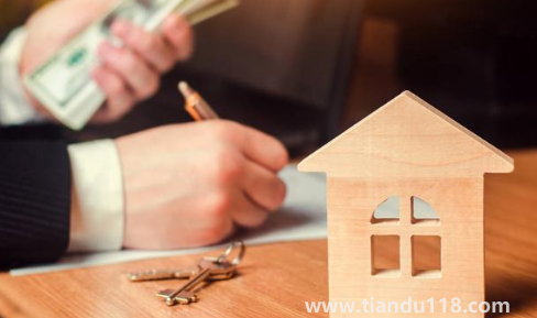 貸款買(mǎi)房利率會(huì)逐年變化嗎（貸款年限長(zhǎng)一點(diǎn)好還是短一點(diǎn)好）