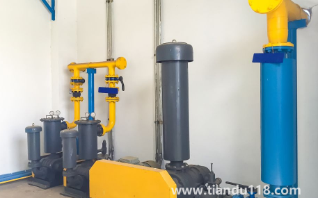 18層供熱末端是在八樓嗎2