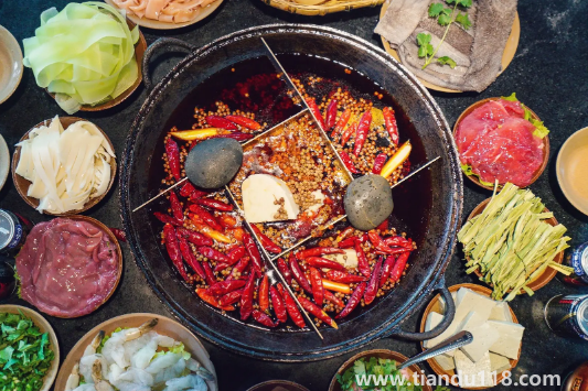 超市買火鍋食材劃算嗎（超市的火鍋食材有哪些）