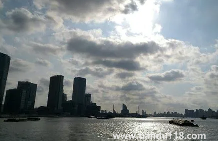 2022年上海什么時(shí)候開(kāi)始降溫(上海還要熱多久)(圖2) 2022年上海什么時(shí)候開(kāi)始降溫2