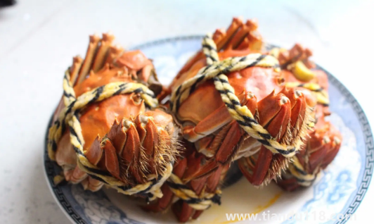 螃蟹生凍和熟凍哪個(gè)好3