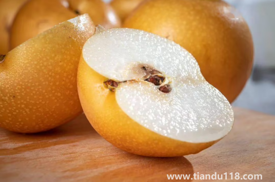 秋月梨和豐水梨哪個好吃2