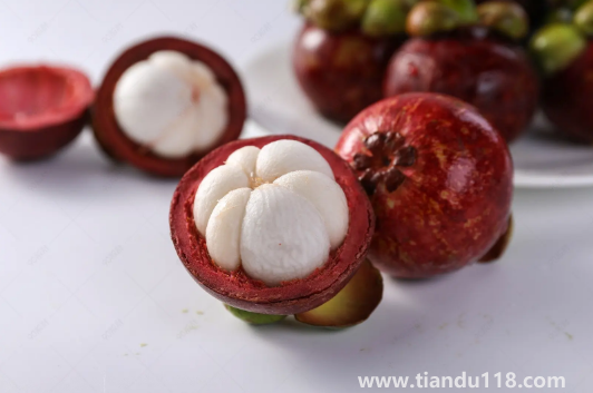 山竹的功效與作用及營養(yǎng)價(jià)值有哪些（山竹的食用方法）