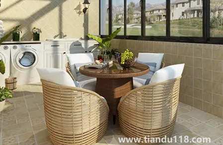 陽臺是貼墻磚還是刷白1