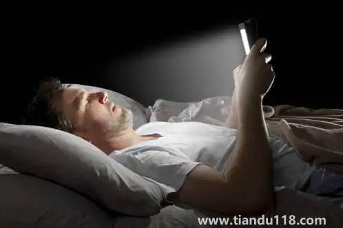 睡覺手機(jī)放哪里沒輻射3