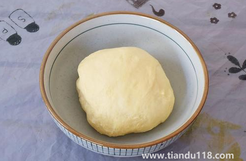 發(fā)面發(fā)不起來如何補(bǔ)救（發(fā)面的正確方法）