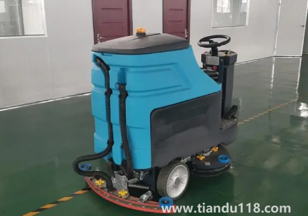 洗地機(jī)要先掃地嗎3