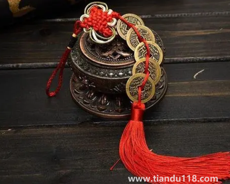 五帝錢左右兩邊都要掛嗎3