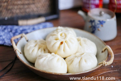 蒸包子上層和下層哪個(gè)熟得更加快3