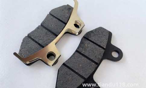 剎車片在前面好還是后面好3