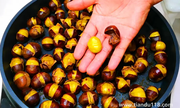 炒熟的板栗怎么剝最快最輕松3
