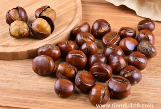 炒板栗開(kāi)口好還是不開(kāi)口好吃（炒板栗怎么保存）