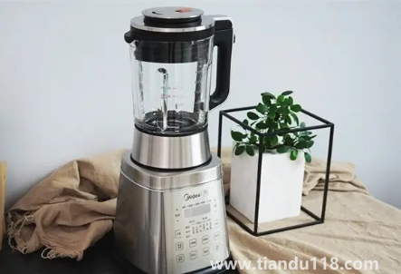 破壁機絞肉用干粉杯還是玻璃杯（破壁機絞肉好不好）