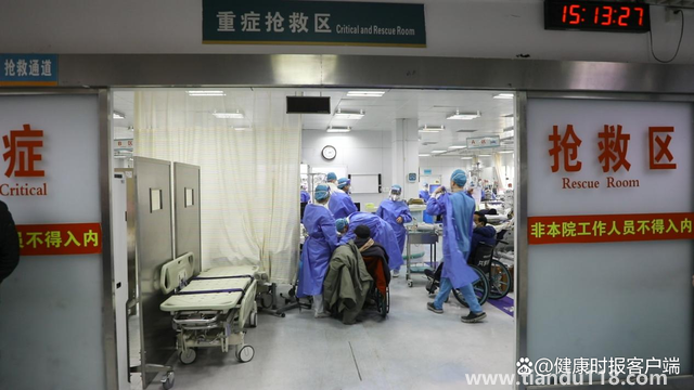 一線醫(yī)生:危、急、重病人比例增加（解放軍總醫(yī)院急診主任表示）