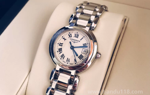 1萬(wàn)的浪琴免稅店多少錢(qián)（毒上浪琴為什么這么便宜）