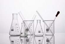 氫氧化鈉和稀鹽酸反應(yīng) 氫氧化鈉加稀鹽酸現(xiàn)象